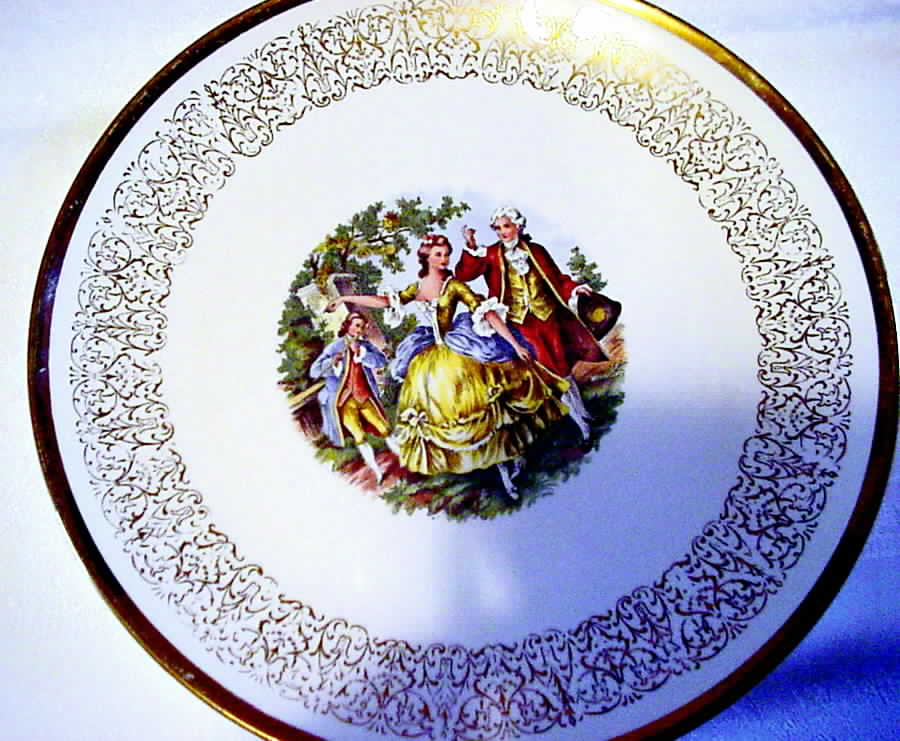 HLC3141 Dinner Plate by Homer Laughlin -1