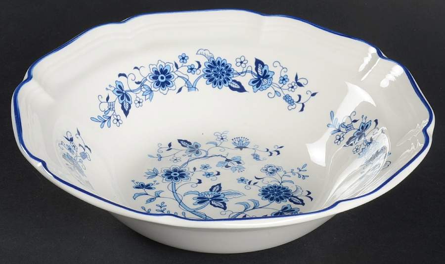 Seine Blue (Scalloped, Blue Trim) Rim Soup Bowl by Hankook-1