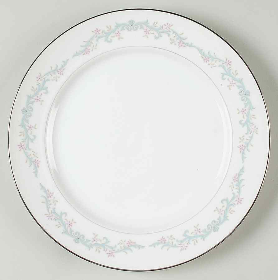 Sweet Heart Dinner Plate by Hira China-1
