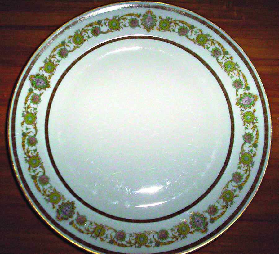 Schleiger 1188-1 Luncheon Plate by Haviland-1