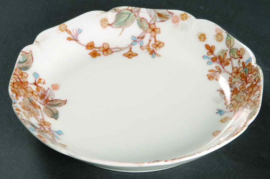 H2735 Saucer by Haviland-1