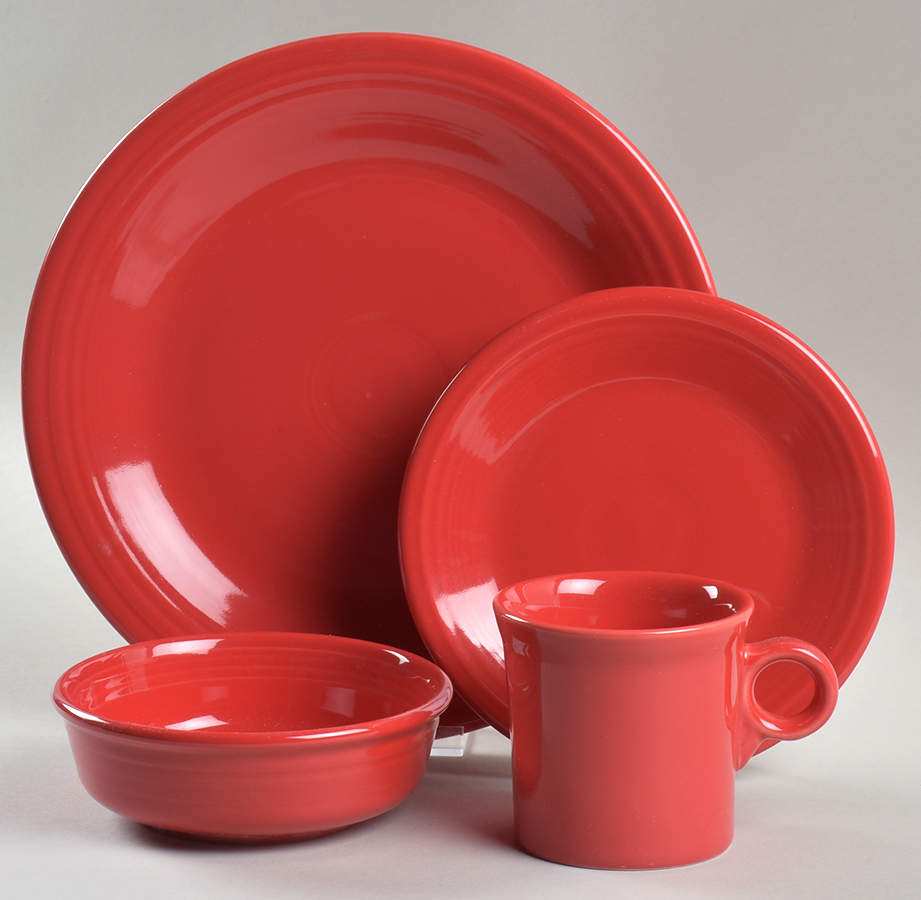 Fiesta Scarlet (Intro 2004) 4 Piece Place Setting by Homer Laughlin -1