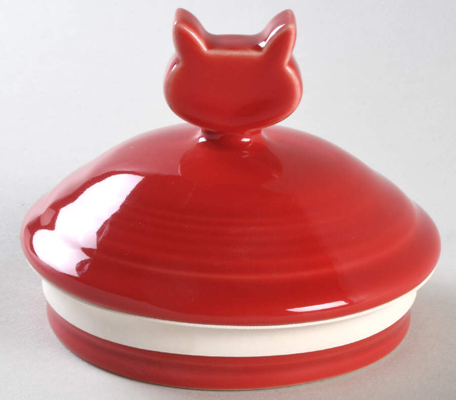 Fiesta Scarlet (Intro 2004) Lid for Cat Treats Canister by Homer Laughlin -1