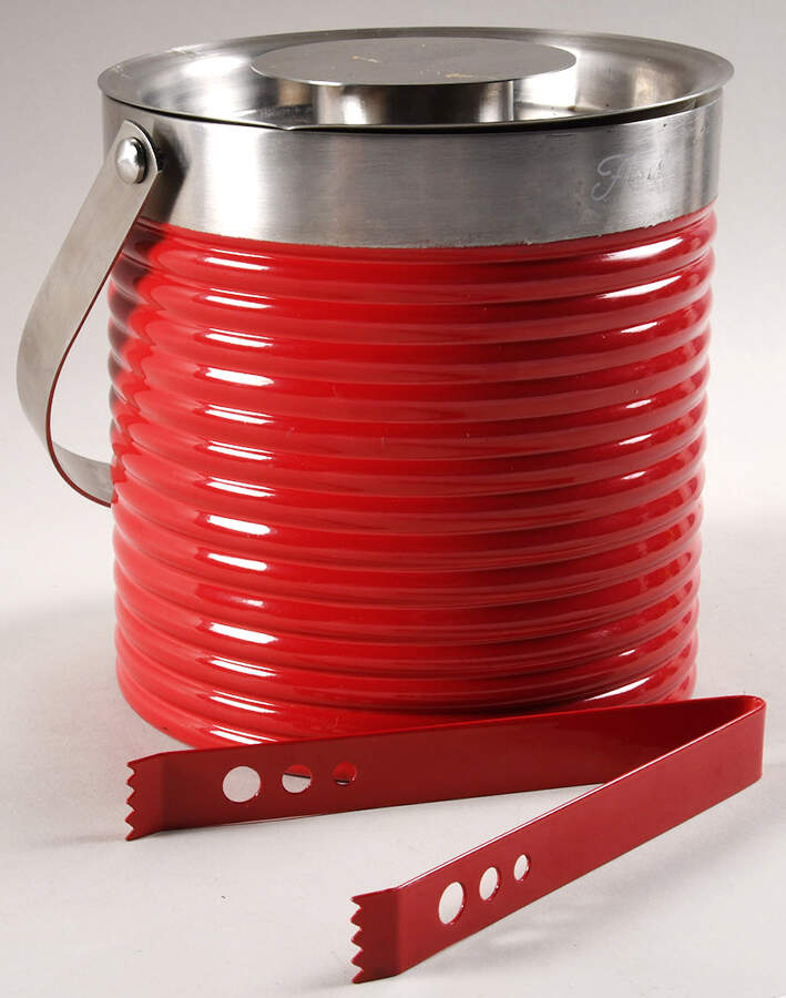 Fiesta Scarlet (Intro 2004) Metal Ice Bucket & Lid with Metal Tongs by Homer Laughlin -1
