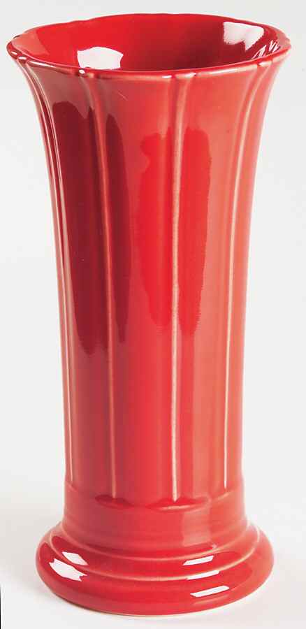 Fiesta Scarlet (Intro 2004) 7" Vase by Homer Laughlin -1