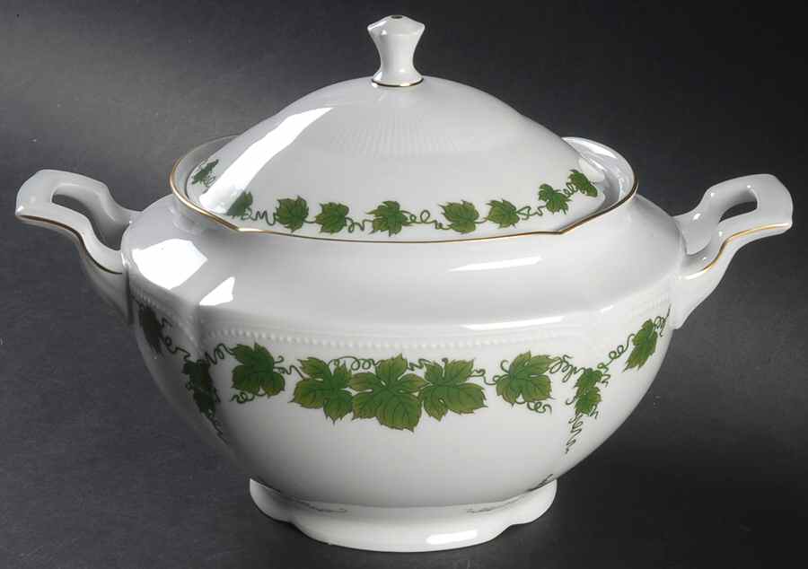 Wienlaub Oval Tureen & Lid by Graf Von Henneberg-1
