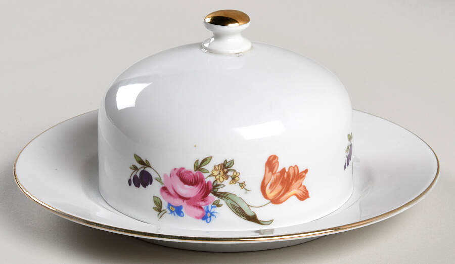 HEP46 (Smooth) Round Covered Butter by Graf Von Henneberg-1