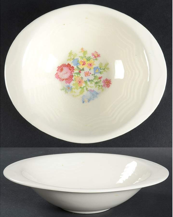 HLC2441 Lugged Cereal Bowl by Homer Laughlin -1