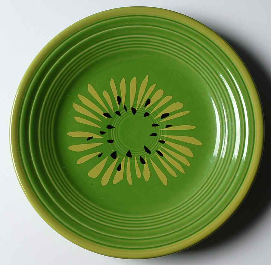Fiesta Kiwi Luncheon Plate by Homer Laughlin -1