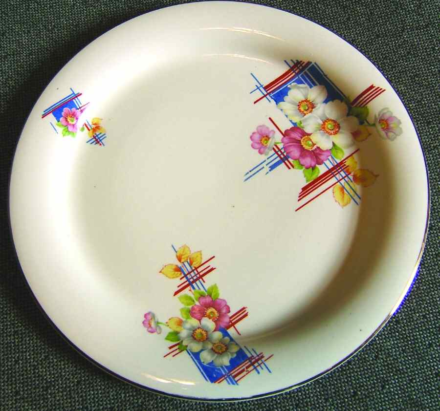 HLC2527 Dinner Plate by Homer Laughlin -1