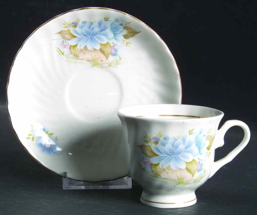 HKA2 Footed Demitasse Cup & Saucer Set by Hitkari-1