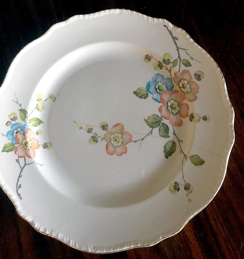 HLC2551 Dinner Plate by Homer Laughlin -1