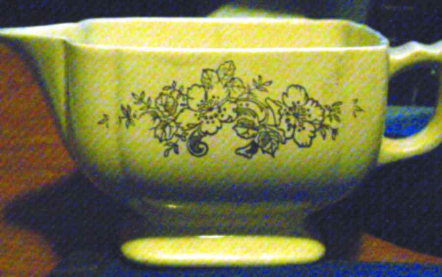 HLC3665 Creamer by Homer Laughlin -1