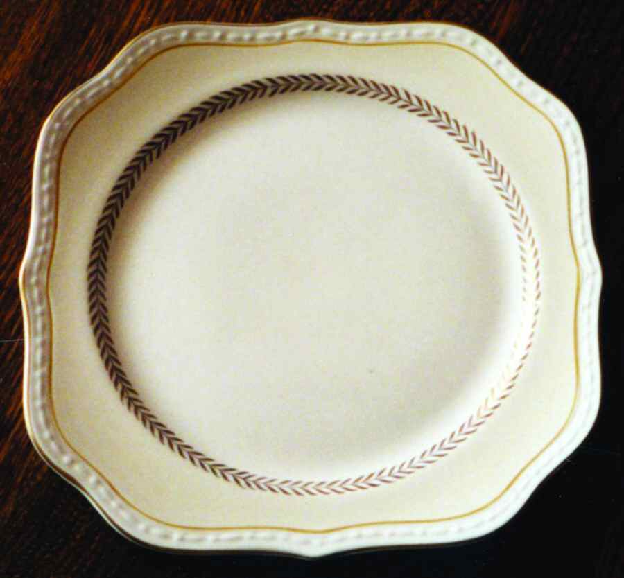 HLC3678 Square Luncheon Plate by Homer Laughlin -1