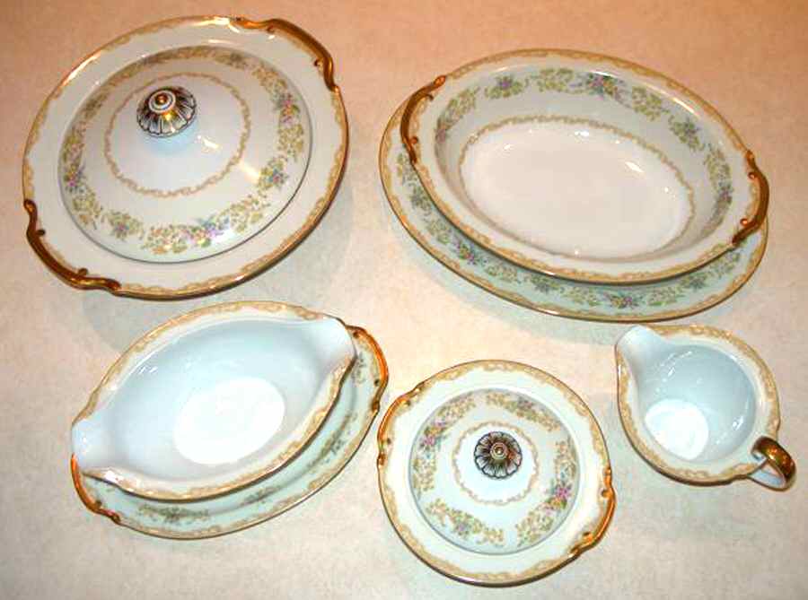 HIU1 10" Oval Vegetable Bowl by Heiau-1