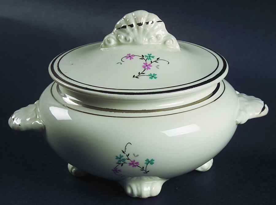 HLC3693 Sugar Bowl & Lid by Homer Laughlin -1