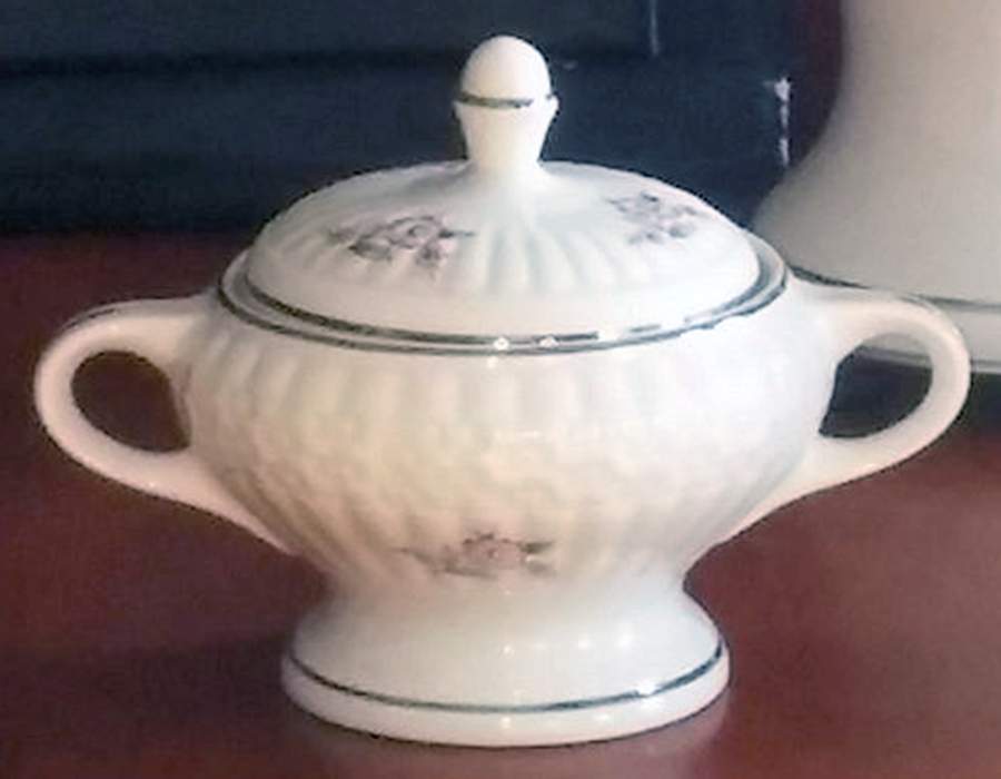 HLL30 Sugar Bowl & Lid by Hall-1