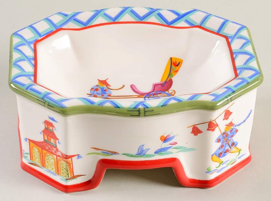 Chinatown Pet Bowl by Home James-1