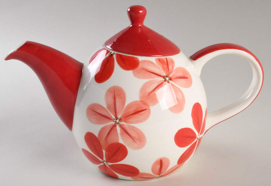 Scarlet Petals Teapot & Lid by Hues 'n Brews-1