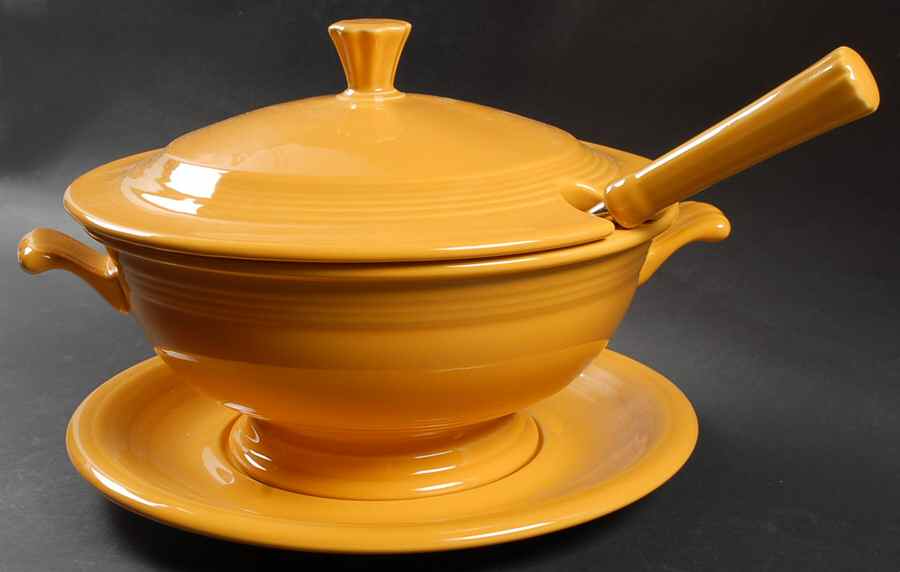 Fiesta Marigold (Intro 2008, 75th Anniversary) Tureen & Lid w/Ladle & Underplate by Homer Laughlin -1