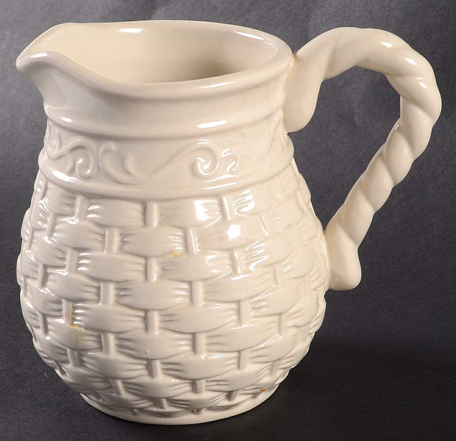 Veranda Creamer by Home & Garden Party-1