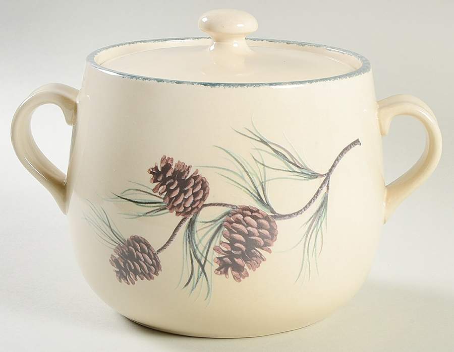 Northwoods Bean Pot & Lid by Home & Garden Party-1
