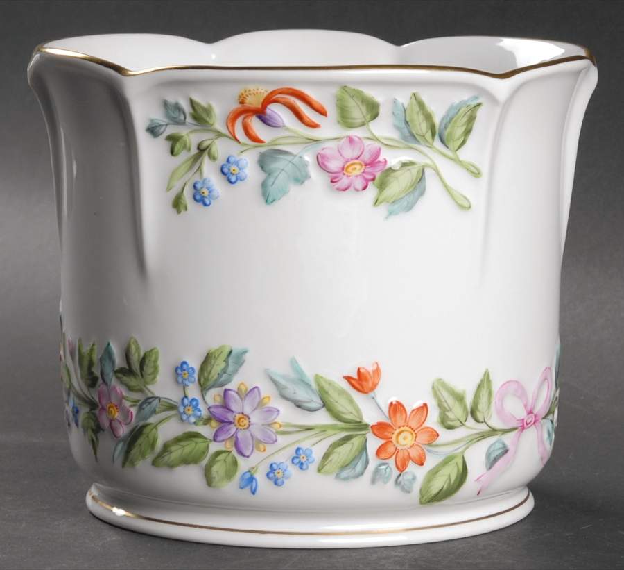 Giftware Cachepot by Herend-1