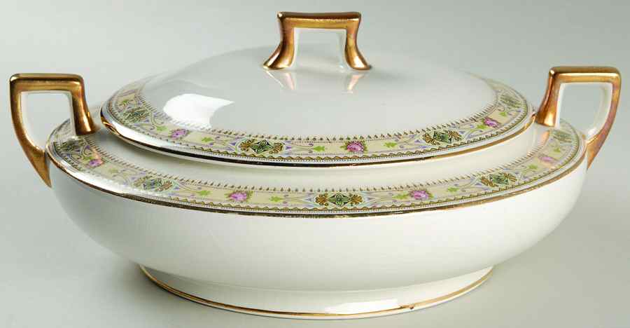 K9005M Round Covered Vegetable by Homer Laughlin -1