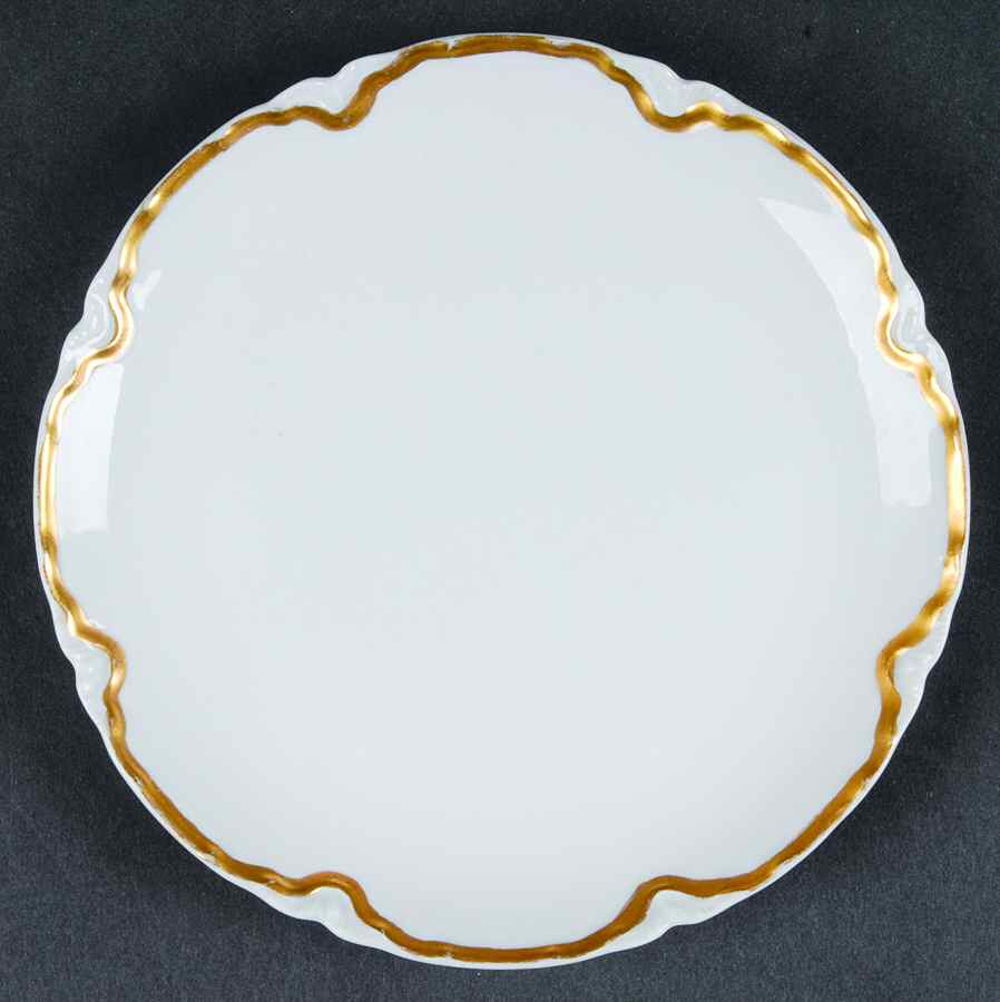 H3752 Saucer by Haviland-1