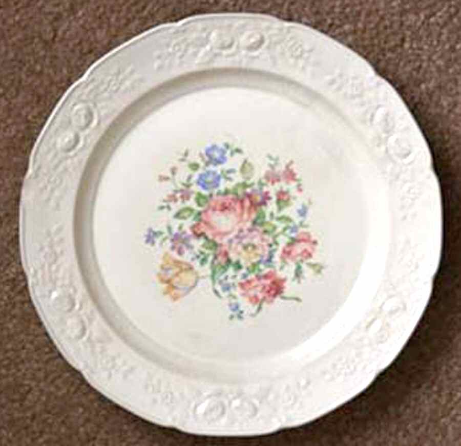 HLC3753 Dinner Plate by Homer Laughlin -1