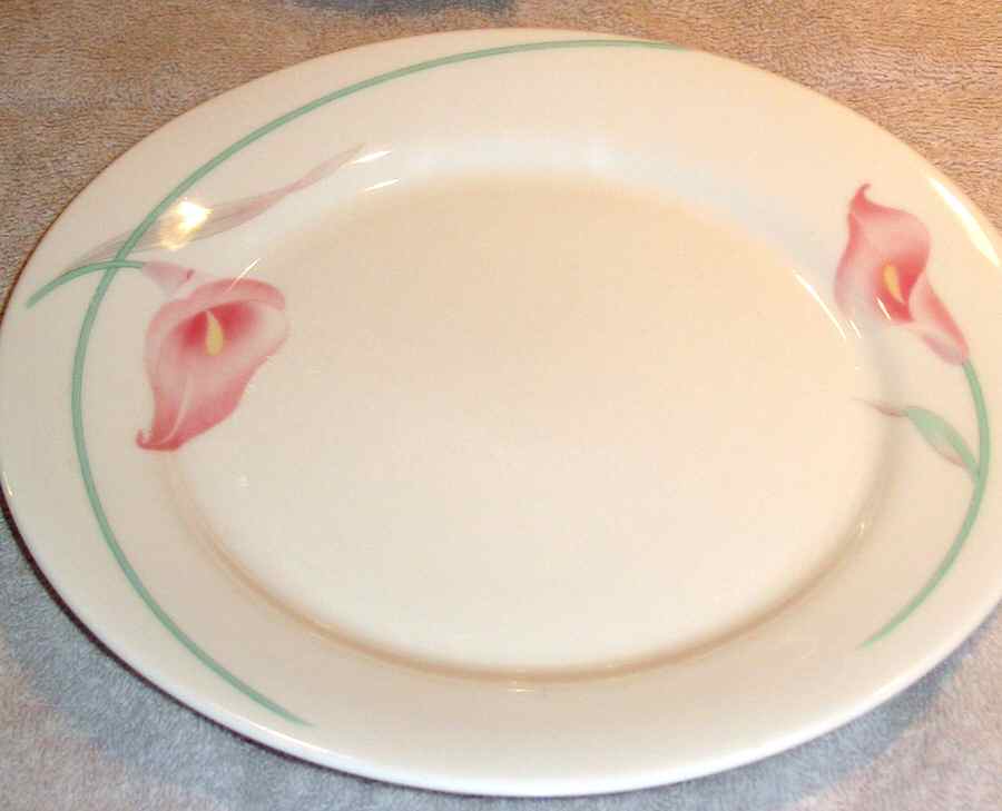 1942 Dinner Plate by Haeng Nam Sa (Korea)-1
