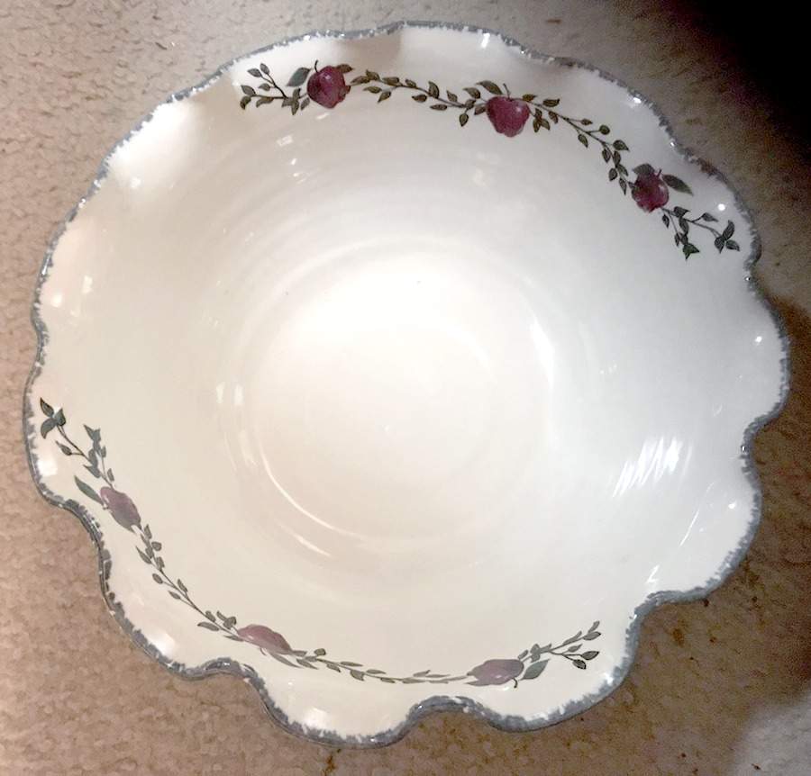 Apple Ruffled Fruit Bowl by Home & Garden Party-1