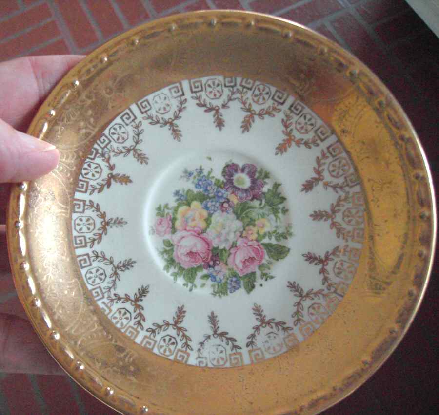 HLC2620 Saucer by Homer Laughlin -1