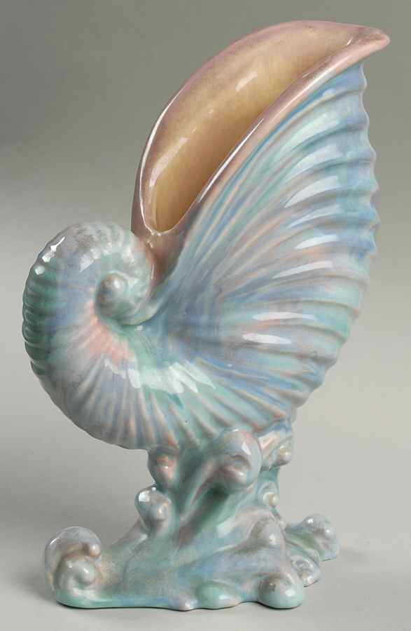 Conch Shell Mauve Agate 7" Conch Shell (Vase/Planter) by Haeger-1