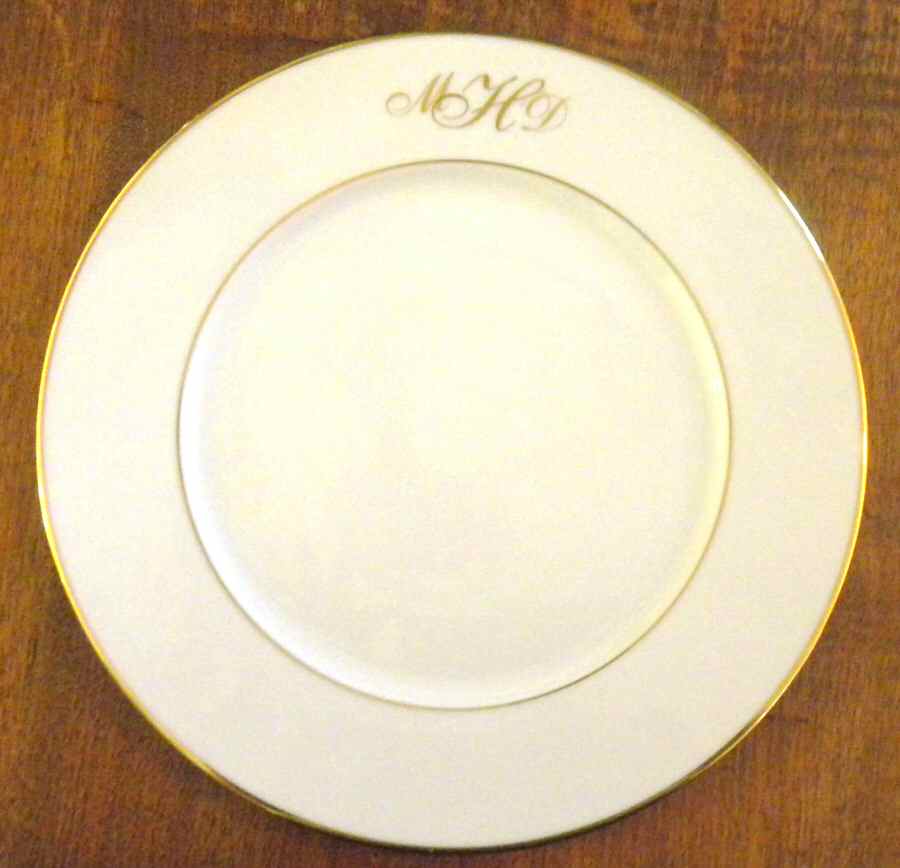 HMV1 Service Plate (Charger) by Chateau Valmont-1