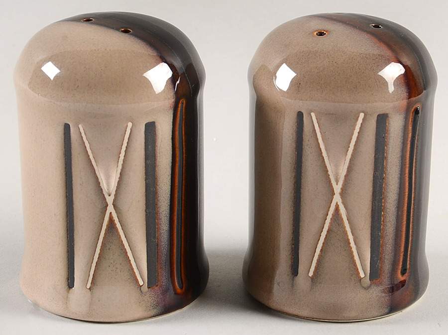 Bazaar Brown Salt & Pepper Set by Home Trends-1
