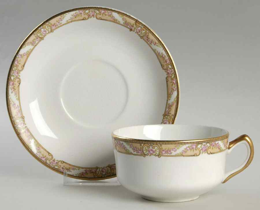 HLC3852 Flat Cup & Saucer Set by Homer Laughlin -1