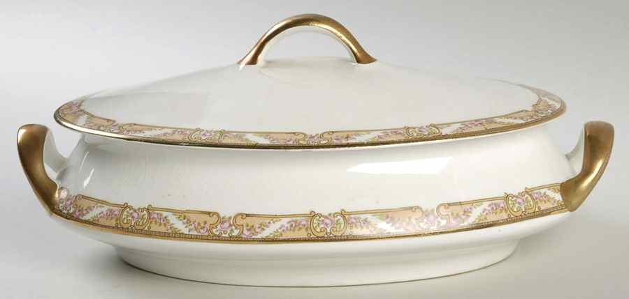 HLC3852 Oval Covered Vegetable by Homer Laughlin -1