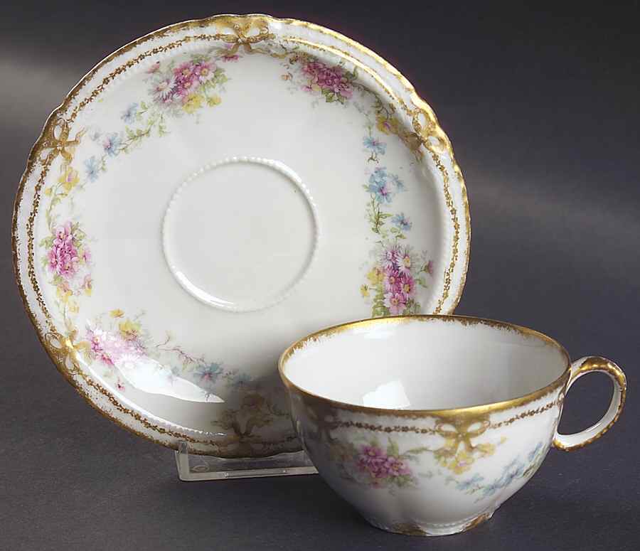 Schleiger 1058-7 Flat Cup & Saucer Set by Haviland-1