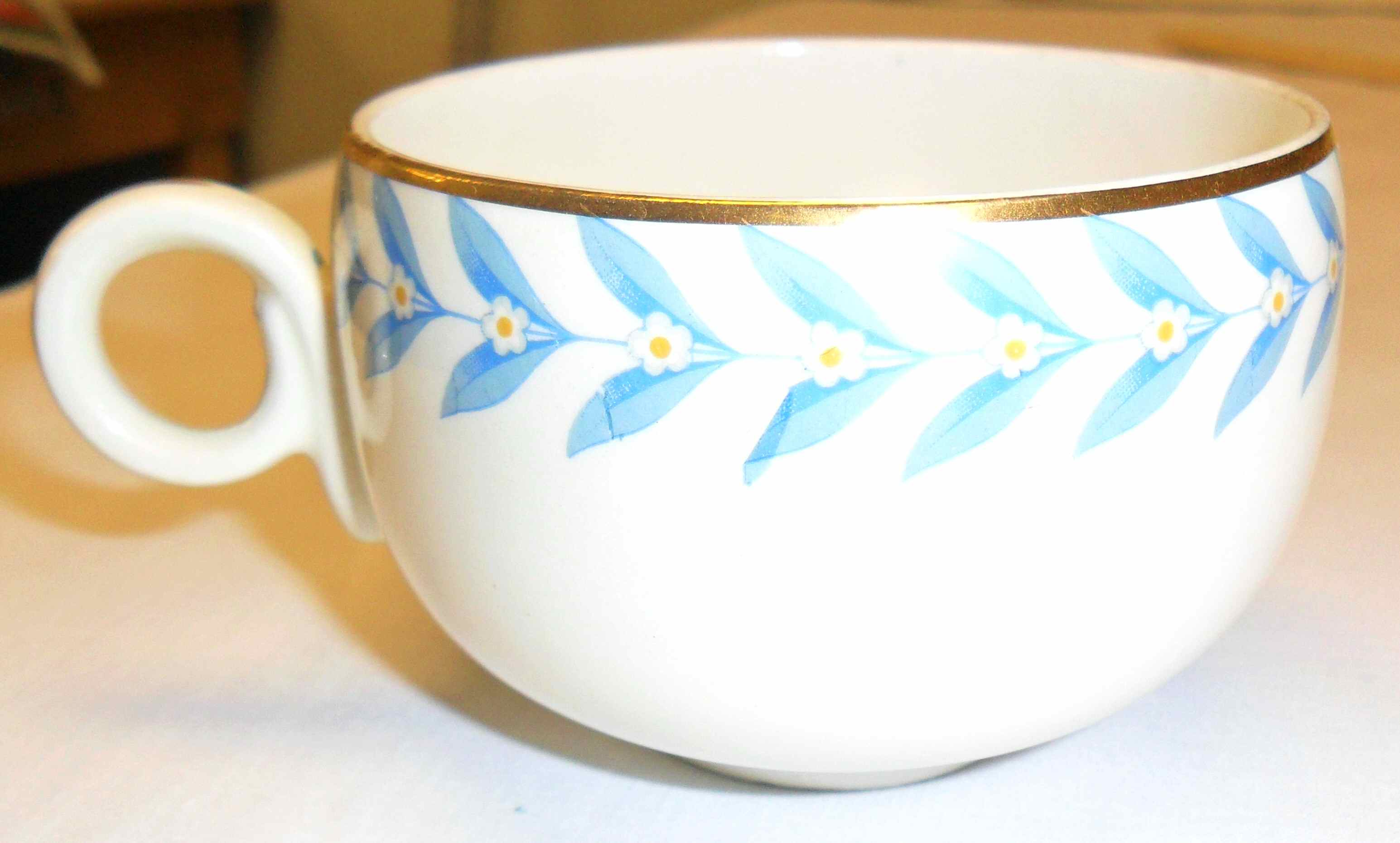 HLC3881 Flat Cup by Homer Laughlin -1