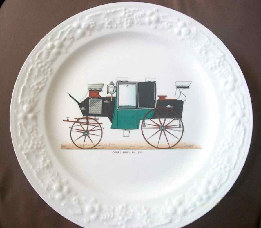 HLC2655 Dinner Plate by Homer Laughlin -1