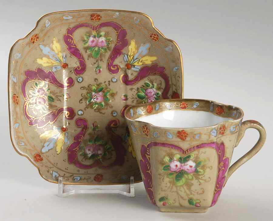 HIZ2 Flat Demitasse Cup & Saucer Set by Heinzl & Co-1