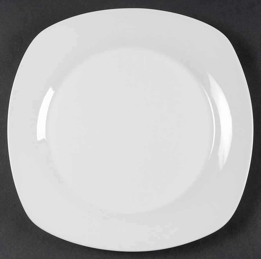 HTP1 Dinner Plate by Hotel Porcelain-1