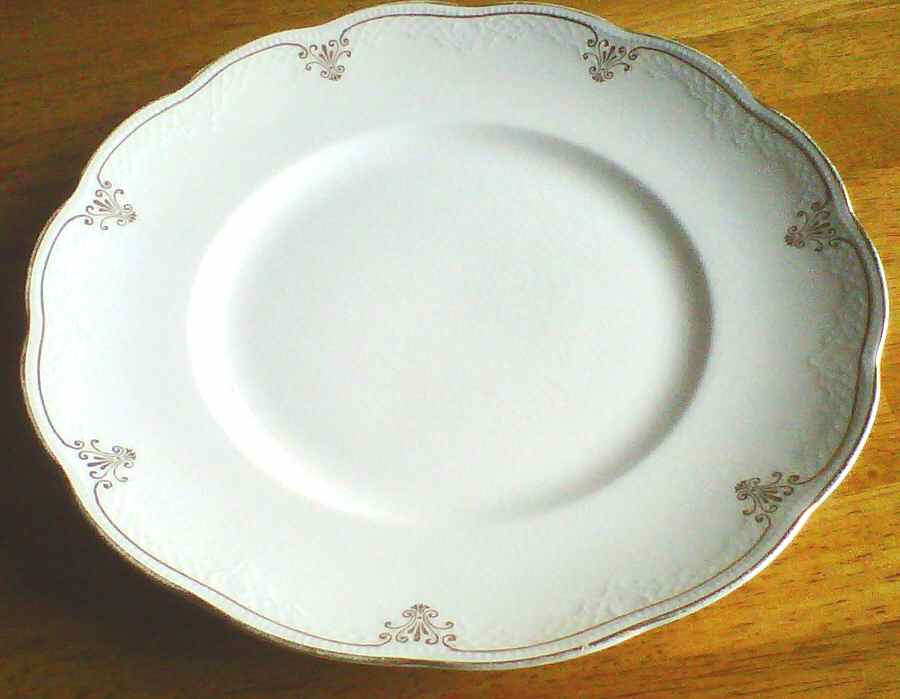 HLC2657 Dinner Plate by Homer Laughlin -1