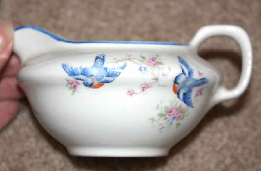 HPW23 Creamer by Hopewell-1