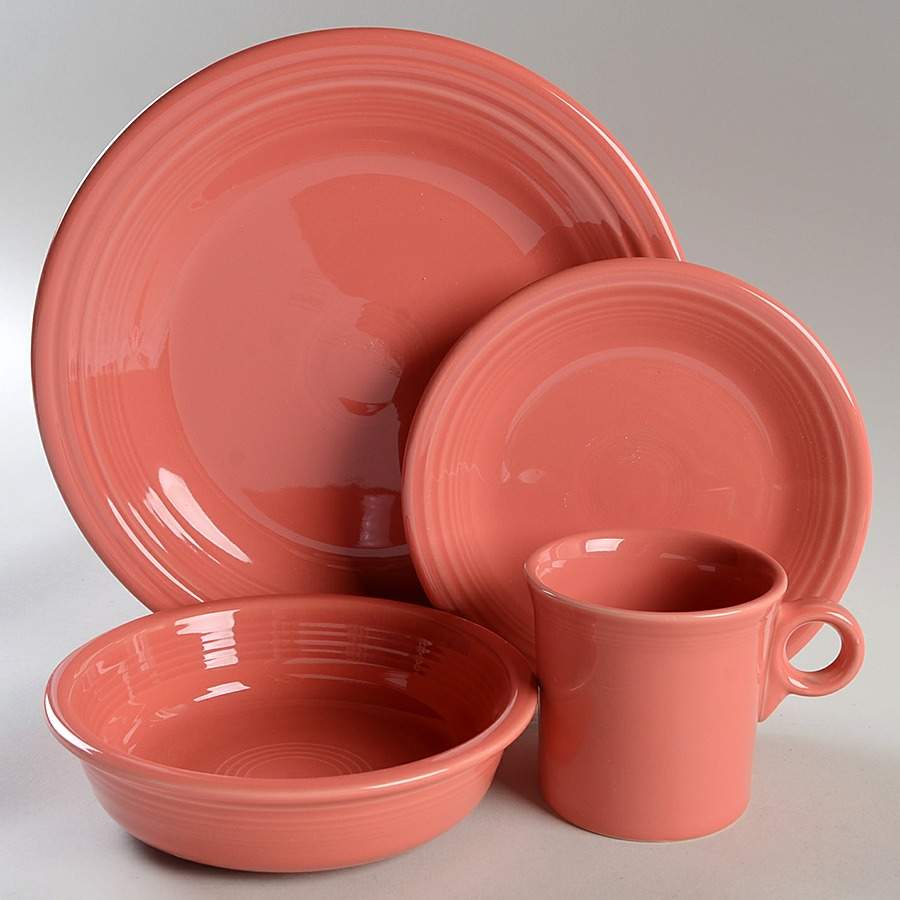 Fiesta Flamingo (Intro 2012) 4 Piece Place Setting by Homer Laughlin -1