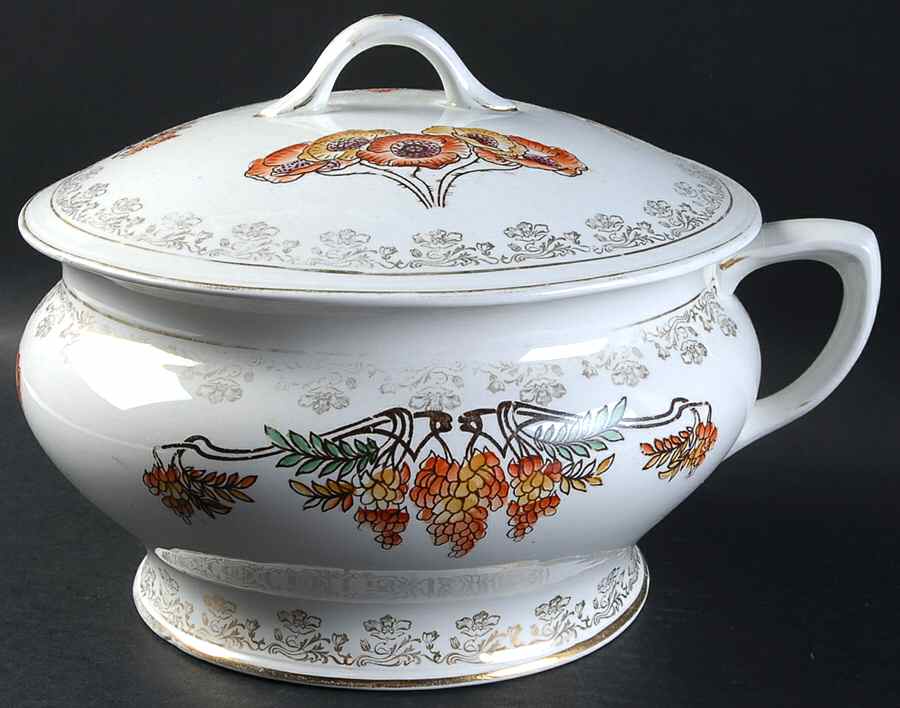 2290 Chamber Pot & Lid by Homer Laughlin -1