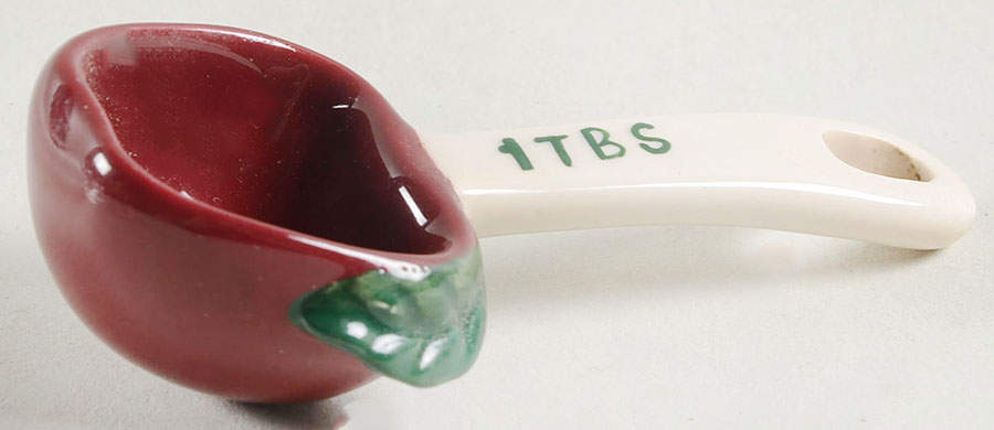 Apple Orchard Collection 1 Tablespoon Ceramic Measuring Spoon by Home Interiors-1