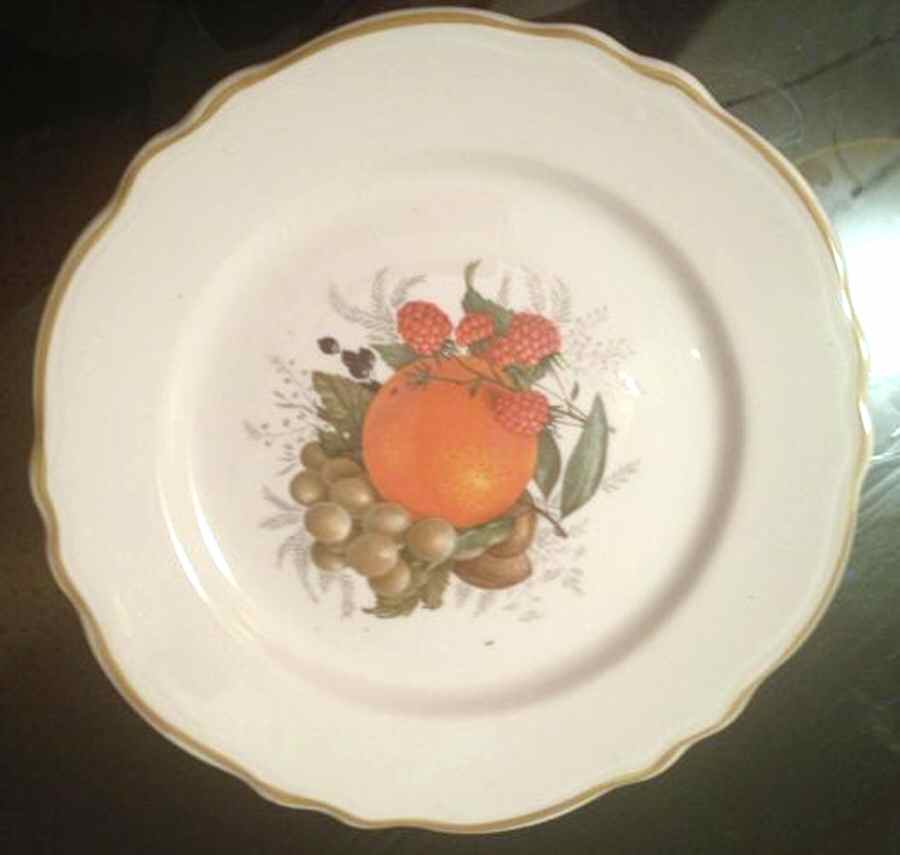 HLC3998 Dinner Plate by Homer Laughlin -1