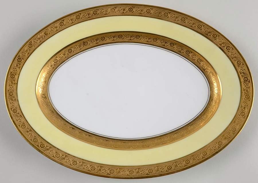 HUT2372 11" Oval Serving Platter by Hutschenreuther-1